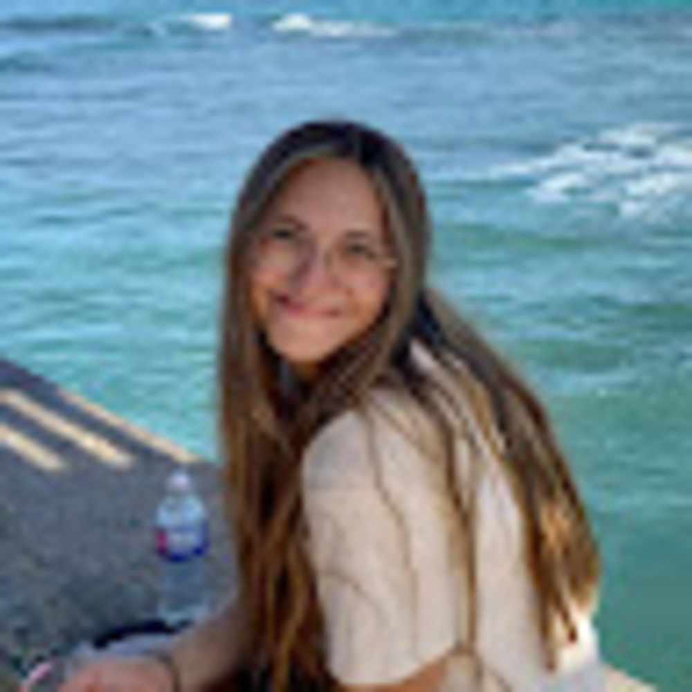 Meet your Posher, Hannah